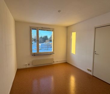 Eddavägen, Eskilstuna - Photo 3