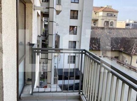Apartament 2 camere, 52 mp, semidecomandat, loc de parcare, zona USAMV - Photo 2