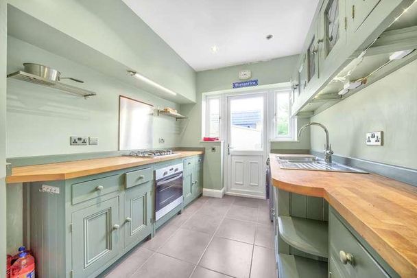 Wricklemarsh Road, London, SE3 - Photo 1