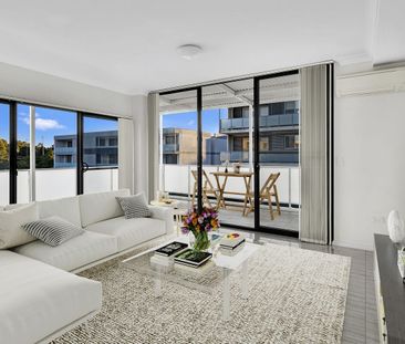 Space, style & convenience moments to Parramatta CBD. - Photo 2