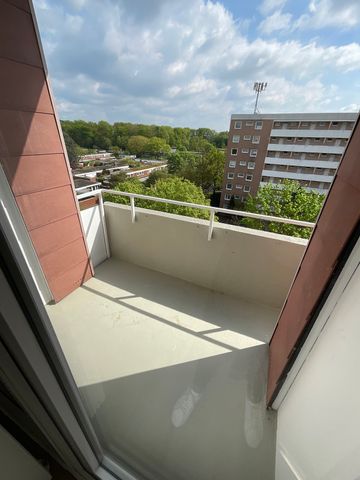 sanierte Familienwohnung mit Balkon - Photo 4