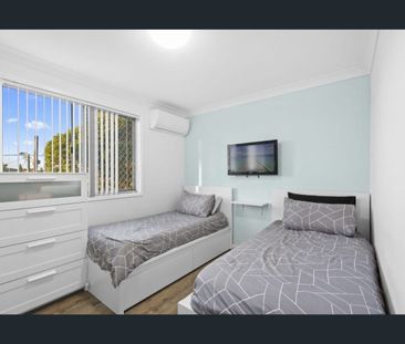 Stylish Two-Level Living in a Prime South-East Location - Photo 5