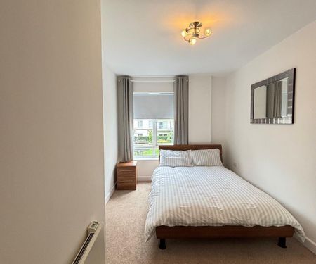 Heritage Avenue, London, NW9 - Photo 3