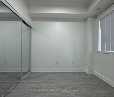 Condo Townhouse For Lease | W9054994 - Photo 3