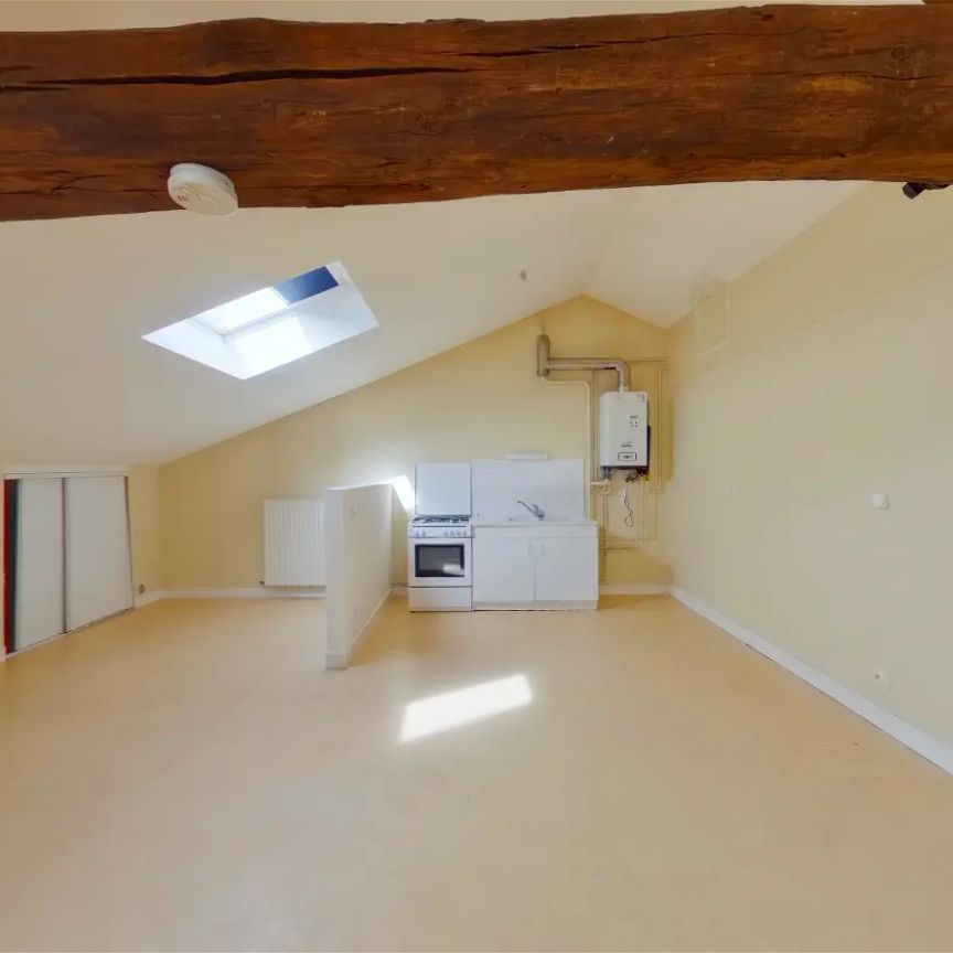 Location appartement 2 pièces - 52.47m² à Montmorillon (86500) - Photo 1