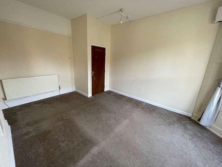 Cowbridge Road East, Cardiff, CF11 - Photo 4