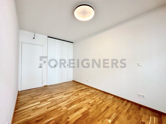 Apartment for rent, 2+kk - 1 bedroom, 55m - Photo 1