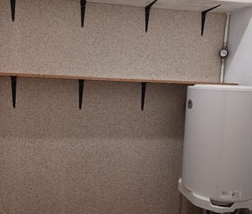 Location Appartement 2 pièces 86m² LONS LE SAUNIER 39000 - Photo 5