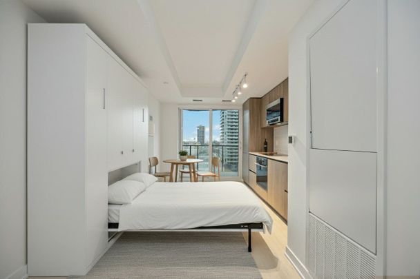 For Lease - 120 Broadway Avenue Unit# 1011, Toronto, Ontario - Photo 1