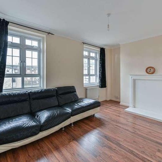 Hazelhurst Road, Tooting, SW17 - Photo 1