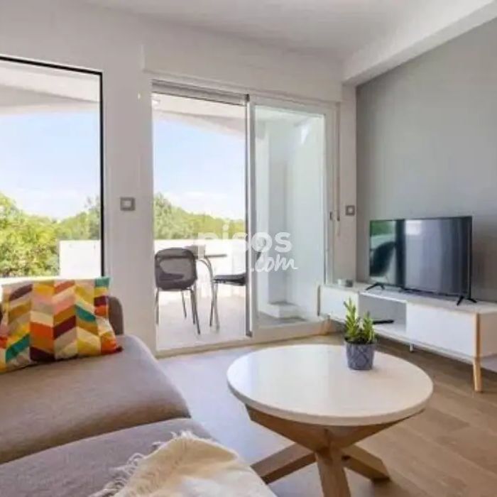 Piso en alquiler en Calle Avoceta - Photo 1