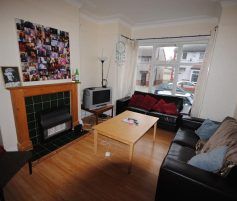 18 Hessle Avenue, Leeds, LS6 1EF - Photo 2