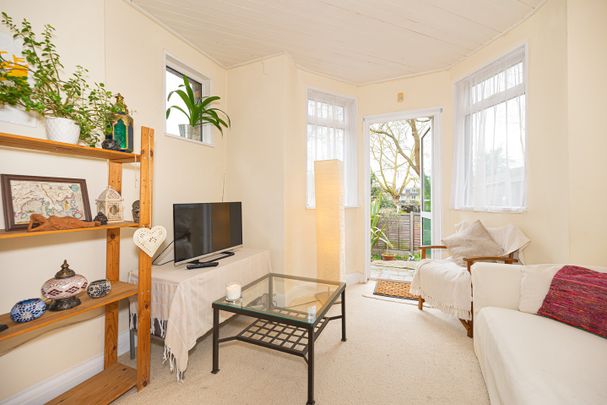 2 Bed Flat, Streatham Hill, SW2 - Photo 1