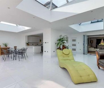 Boughton Hall Avenue, Send, Woking, GU23 - Photo 2