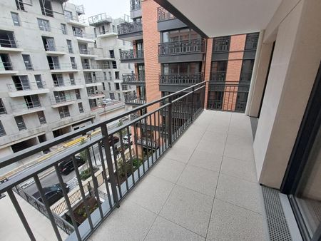 location Appartement T2 DE 44.9m² À COURBEVOIE - Photo 2