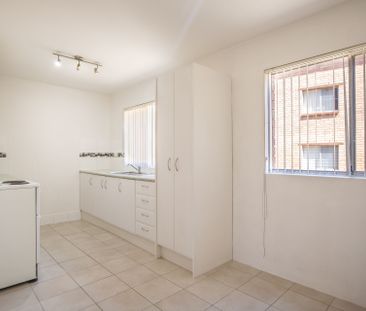 Light Filled Unit in Ideal Location - Photo 6