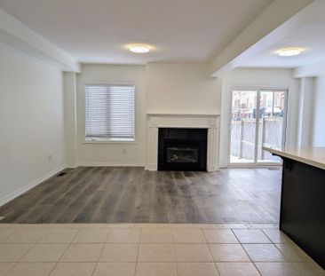 For Lease - 175 Penny Lane, Hamilton, Ontario - Photo 4