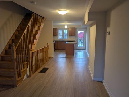 For Lease - 9960 McCowan Road, Markham, Ontario - Photo 2