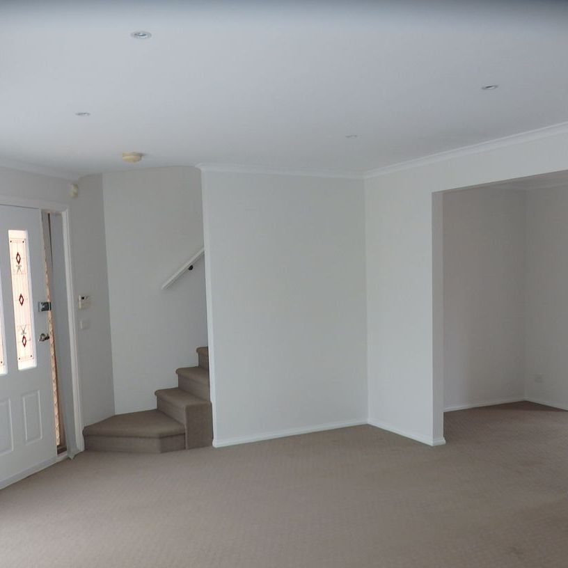 Modern Double Storey 2-Bedroom Home! - Photo 1