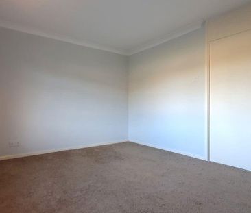 2 bedroom bungalow to rent - Photo 3