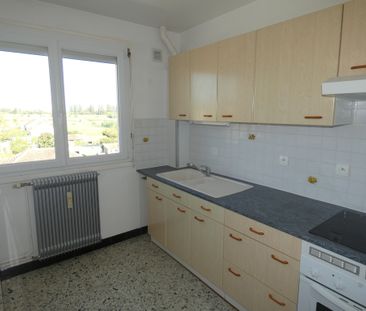 Location Appartement 2 pièces 44m² BEAUNE 21200 - Photo 2