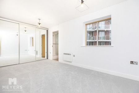 2 bedroom flat to rent - Photo 5