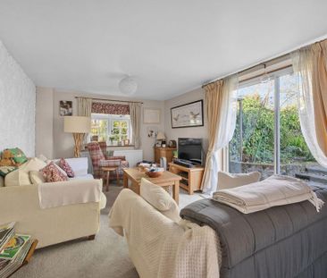 3 bedroom end of terrace house to rent - Photo 5