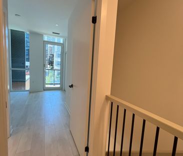 For Lease - 119 Broadway Avenue, Toronto, Ontario - Photo 6