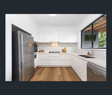 Stunning Newtown Period Home - Photo 1