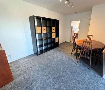 Woodside Park Road, North Finchley, N12 - Photo 2