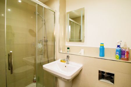 2 bedroom maisonette to rent East Street, Southend On Sea, SS2 - Photo 3
