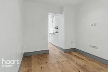 Studio to rent - Photo 3