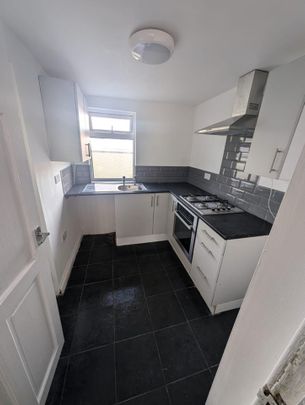 3 Bed Terraced House, Holborn Hill, CH41 - Photo 1