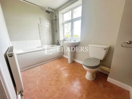 2 bedroom semi-detached house to rent - Photo 5