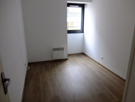 Location Appartement 3 pièces 62m² REZE 44400 - Photo 4