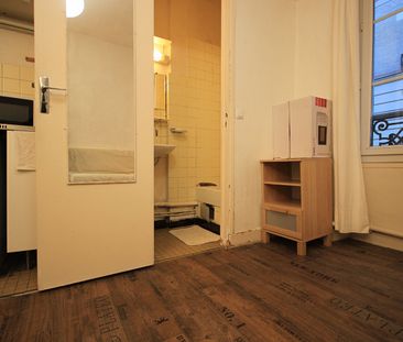 Appartement a louer Paris - Loyer €457/mois charges comprises ** - Photo 1