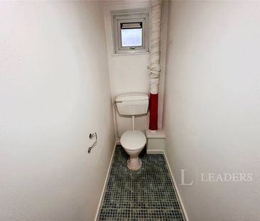 2 bedroom house to rent Hereford Close, Rubery, Rednal, Birmingham,... - Photo 2