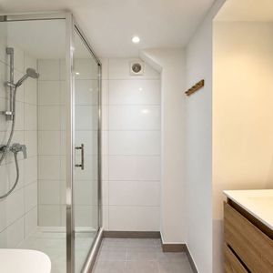 Studio te huur in Liège voor € 450 met 1 slaapkamer - foto 2
