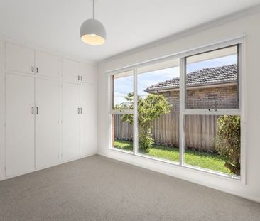 5 Pleasant Street, Newtown - Photo 5