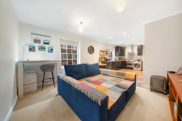 1 bedroom flat to rent - Photo 1