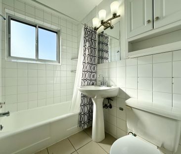 For Lease - 2696 Lake Shore Boulevard Unit# 16, Toronto, Ontario - Photo 6