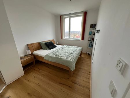 Wohnen über den Dächern von Schärding - hochwertige 3-Zimmer-Wohnung mit Dachterrasse und möblierter Küche - Photo 4