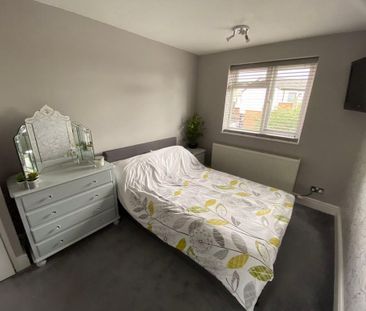 4 bedroom house to rent - Photo 3