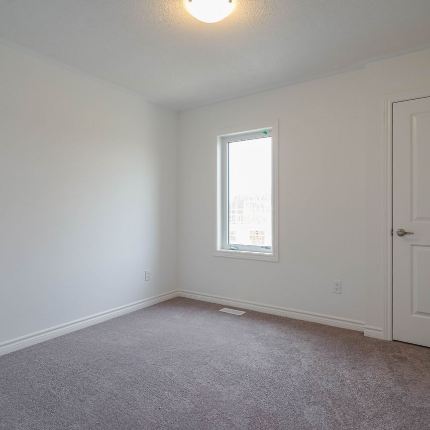 For Lease - 331 Okanagan Path, Oshawa, Ontario - Photo 1
