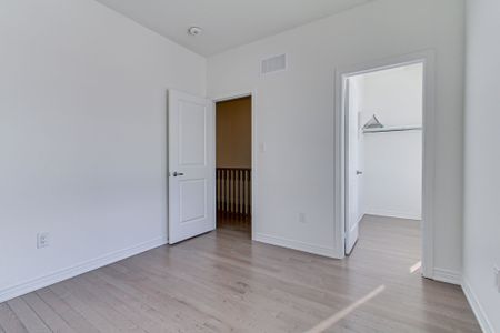 For Lease - 10173 Huntington Road, Vaughan, Ontario - Photo 4