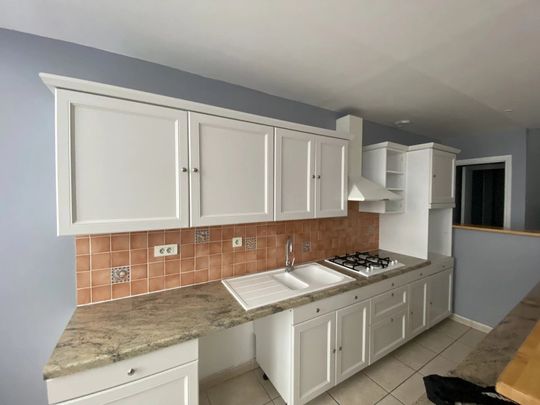 Location Appartement 4 pièces 80 m2 à Saint-Quentin - Photo 1