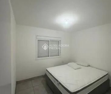 Apartamento com 2 quartos e 48m² para alugar em Moinhos de Vento, C... - Photo 6