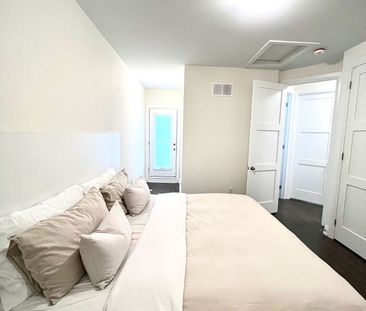 For Lease - 9 Dallotto Lane, Ajax, Ontario - Photo 4