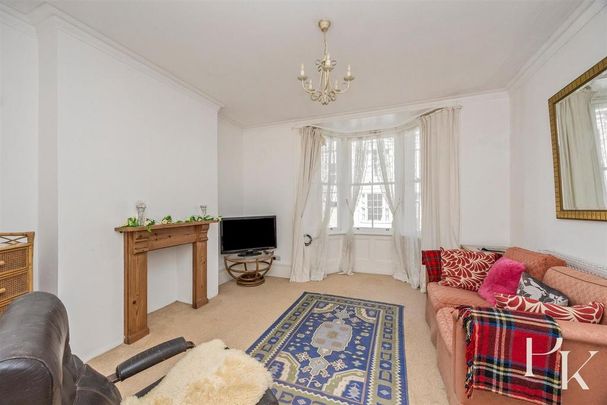 2 bedroom maisonette to rent - Photo 1