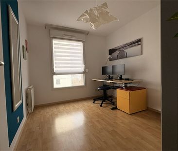Location Appartement 4 pièces 76m² - Photo 2